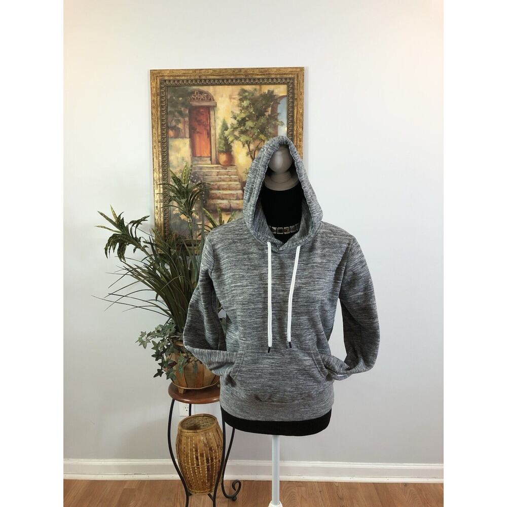Fashion Nova Women Gray Hooded Small Sweatshirt Kangaroo‎ Pocket Long Sleeve